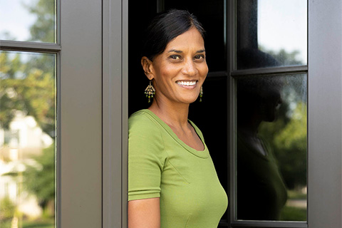 Seema Kumbhat, B.S. ’95, M.D. ’00. Photography by Tim Klein